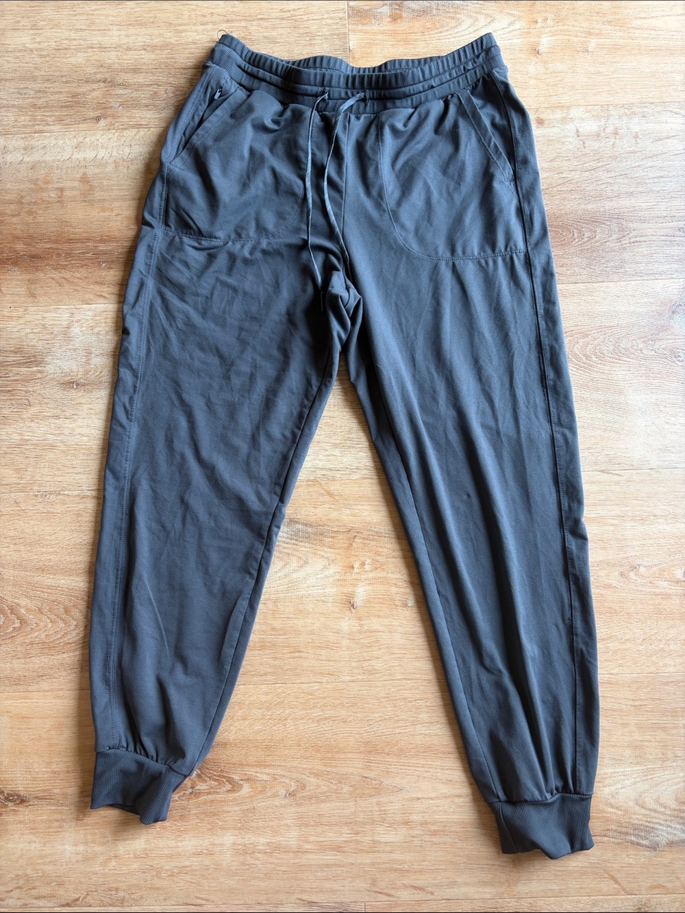 Zella Woman's Draw String Joggers Size medium